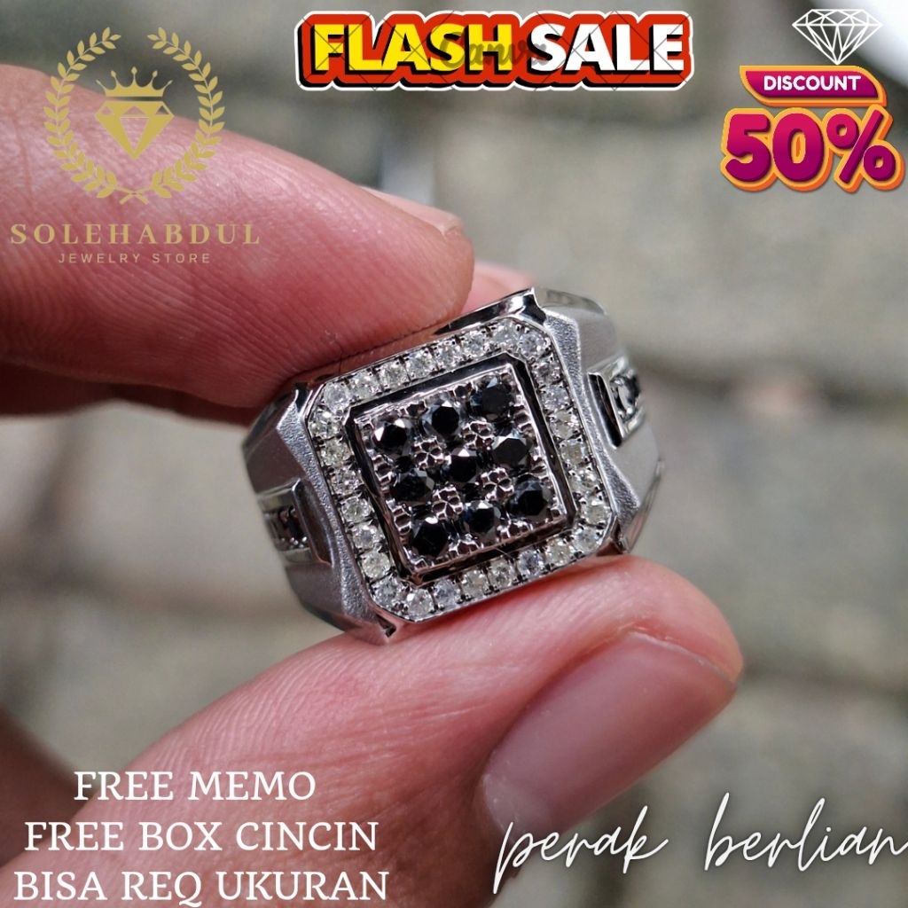 Cincin perak berlian hitam