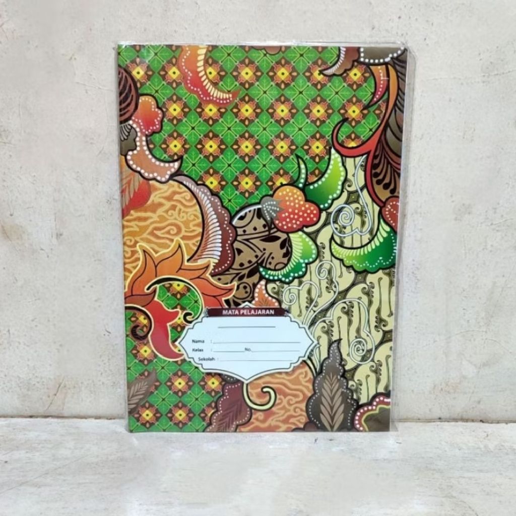

10 Pak Sampul Buku Tulis Batik SQUEEZY ( Ukuran SIDU, 38, 58 )
