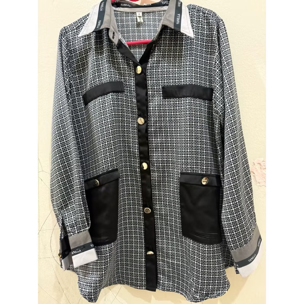 vanilla hijab blouse/baju vanilla hijabb monogram pl