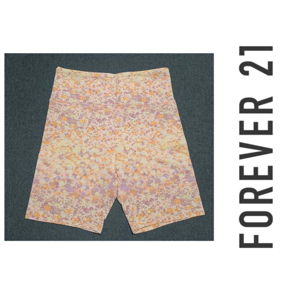 Celana Legging Sport Pendek / Inner Short Pants Forever 21