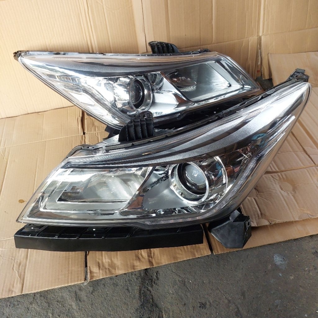 HEAD LAMP - WULING CORTEZ - 2016-2018 - ORIGINAL Lampu Depan Mobil Wuling Cortez (Lensa 1) Original 