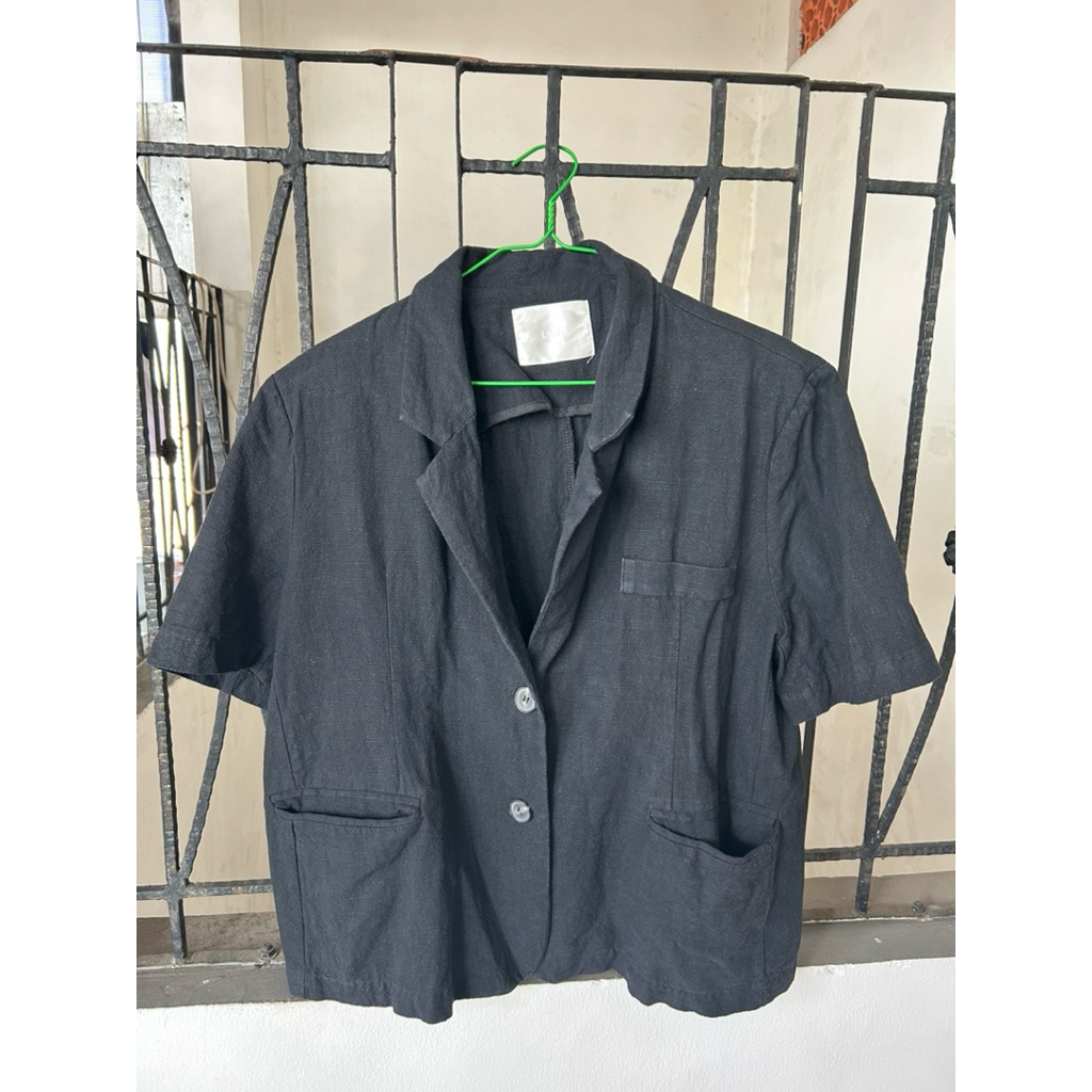 Preloved Blazer Lengan Pendek Luul