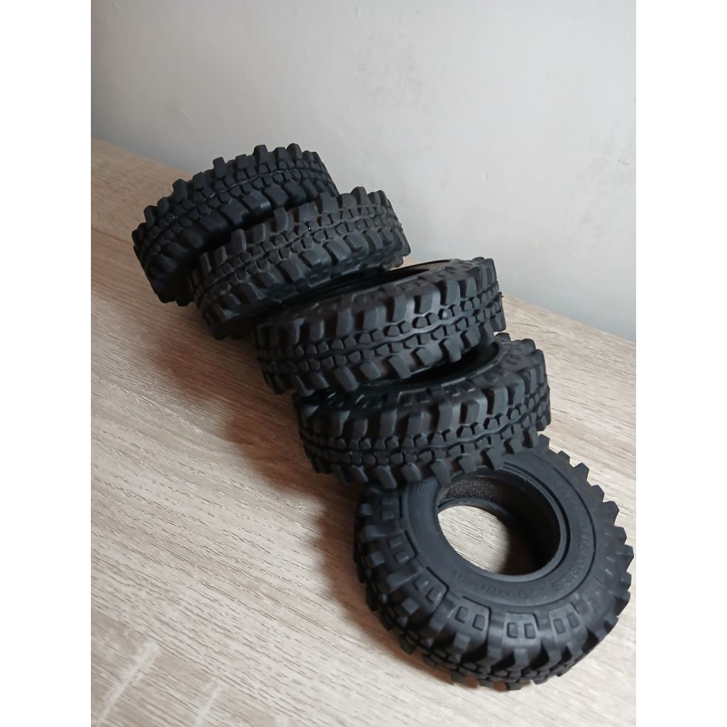 Ban RC4wd Trail Buster bekas