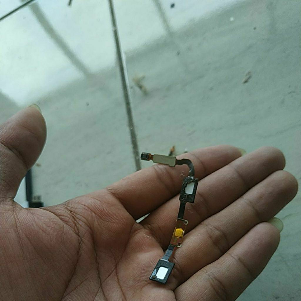 fleksibel home bekas Samsung galaxy S4 GT-I900