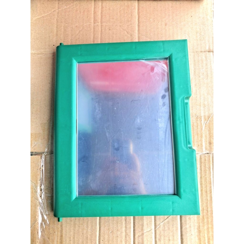 Pintu Lemari Cermin Pintu Lemari Plastik 4 Susun Kaca