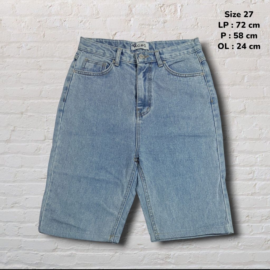 Size 27 Celana Pendek Jeans Acro Light Blue Washed Fading    Second Preloved #CP114