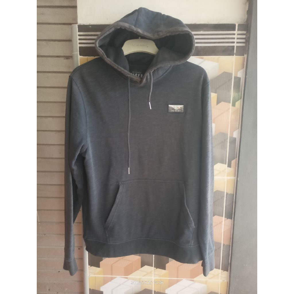 hoodie eiger ori second