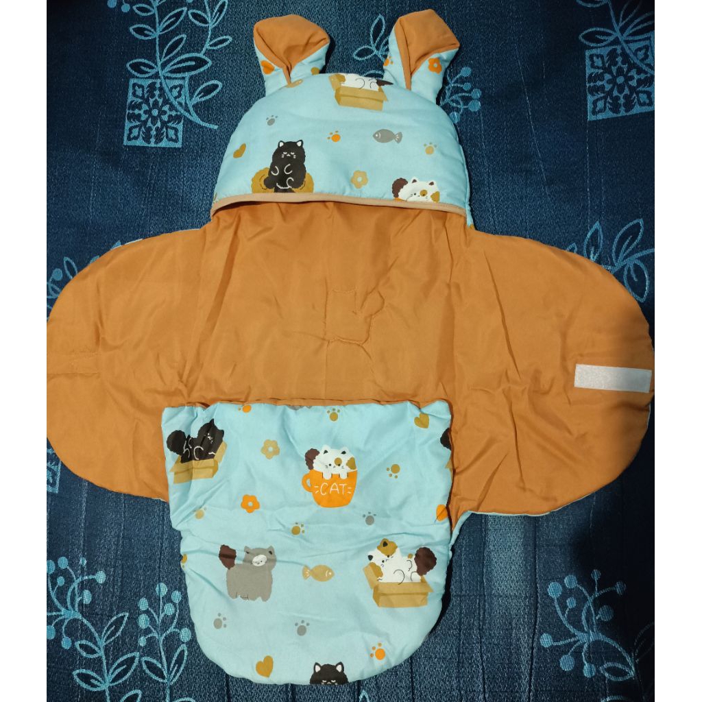 Preloved Selimut bayi karakter soft blanket | Bedong bayi instan | Sleeping Bag bayi