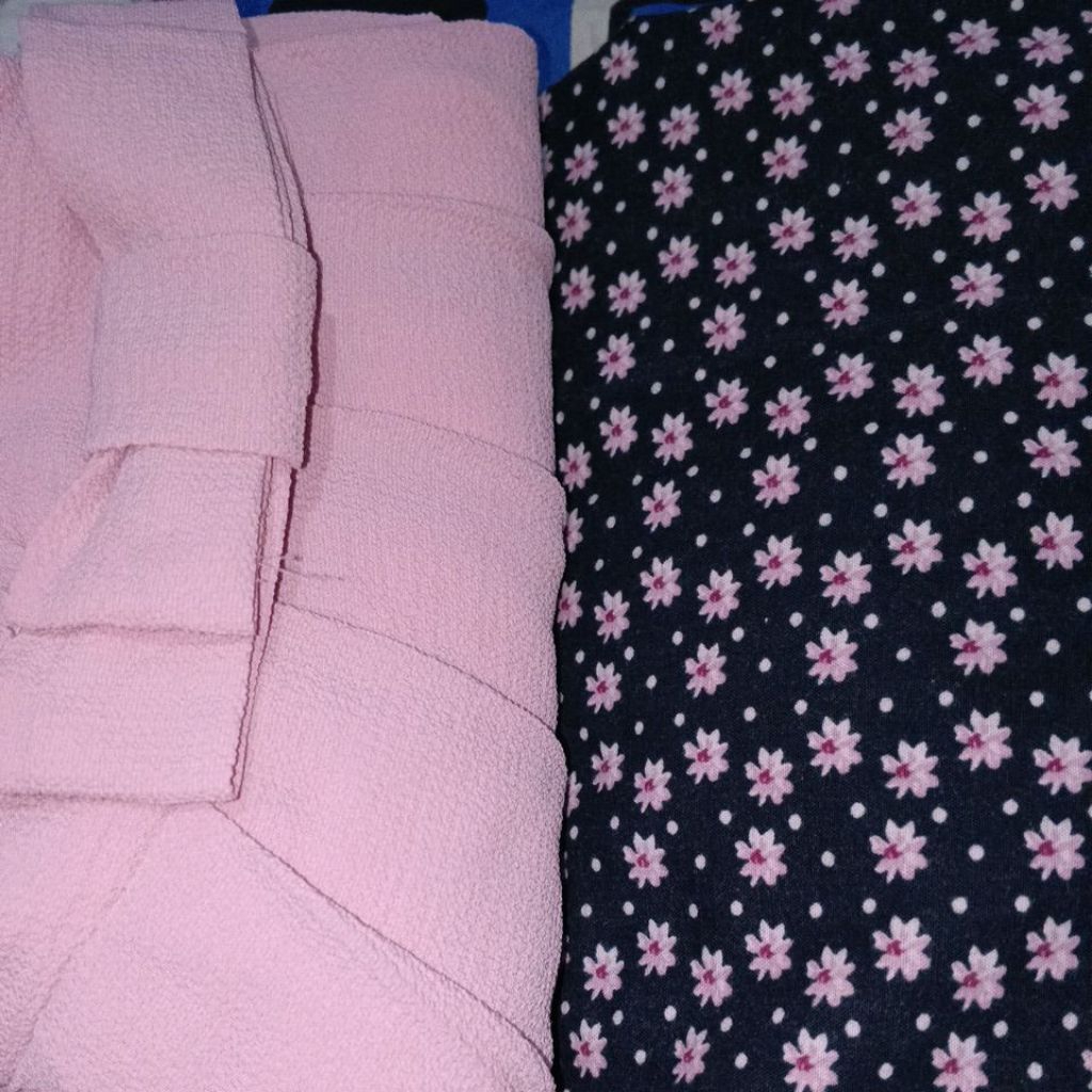 (PRELOVED) ROK PANJANG WANITA