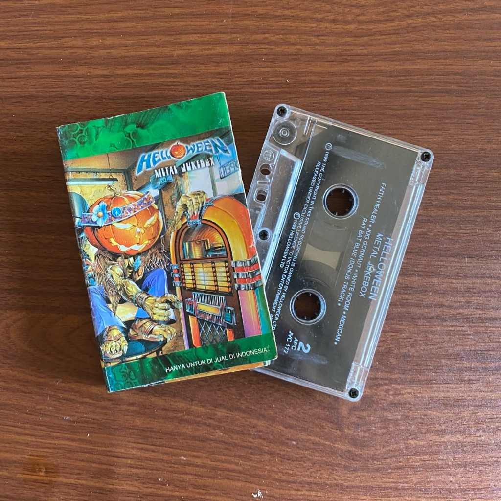 KASET PITA HELLOWEEN - METAL JUKEBOX