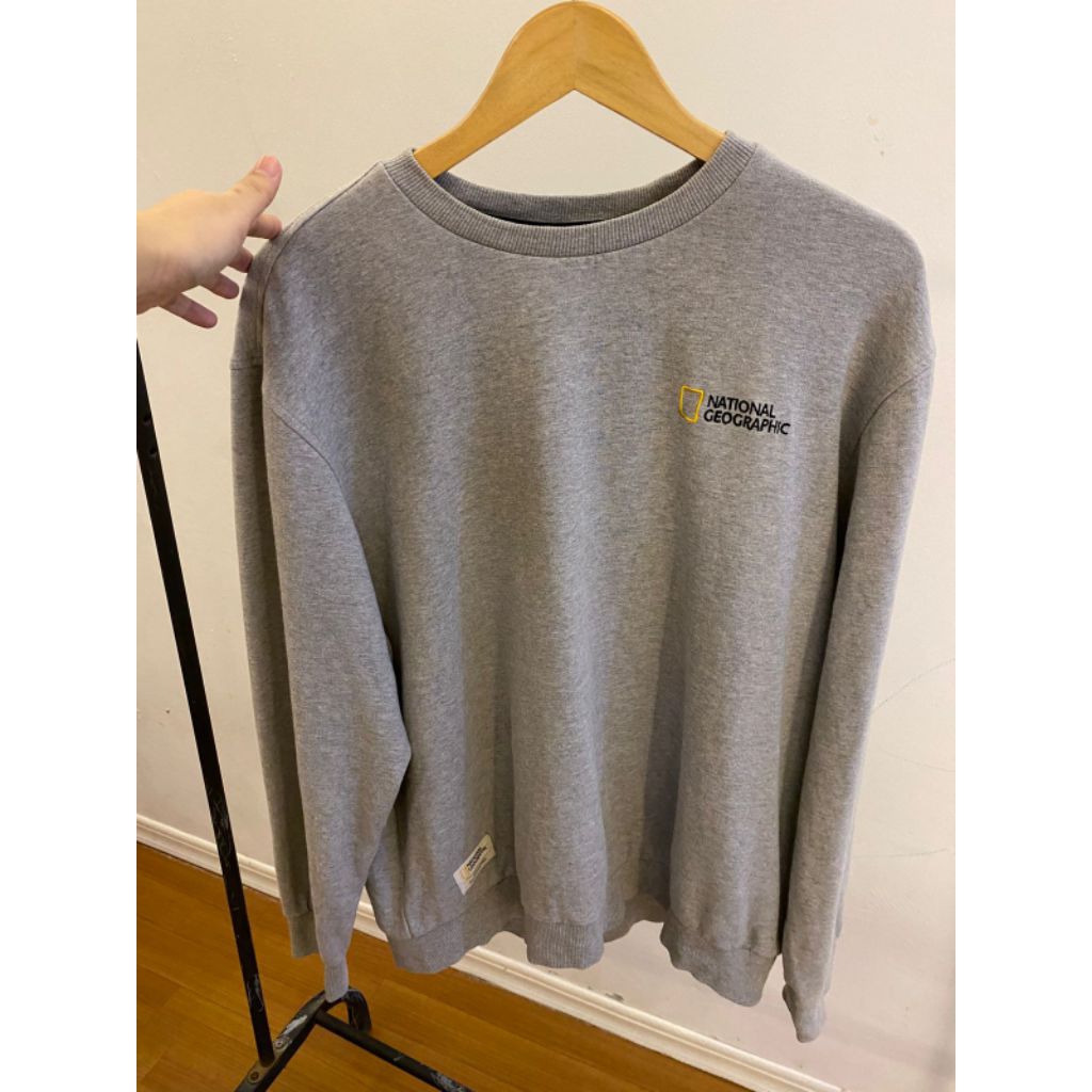Crewneck CN National Geographic Natgeo Second Preloved Original
