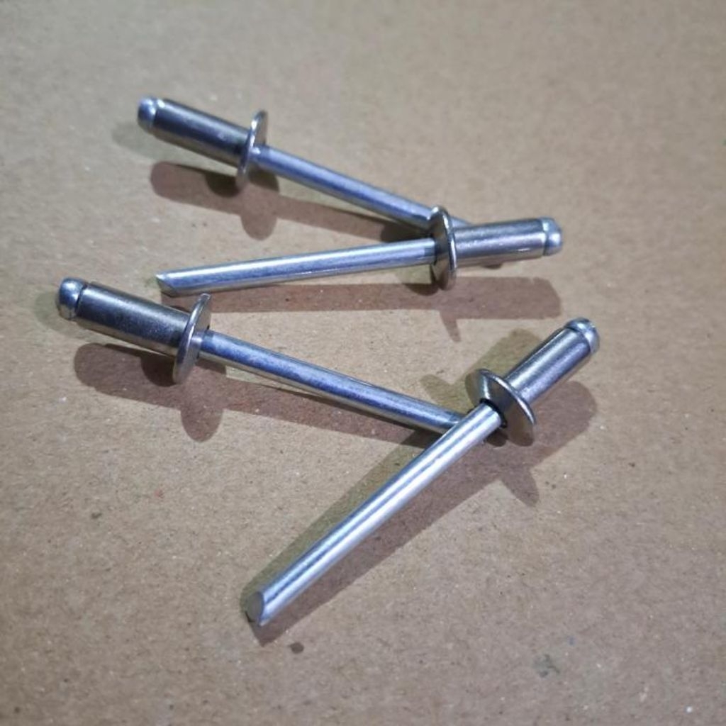 paku rivet knalpot motor