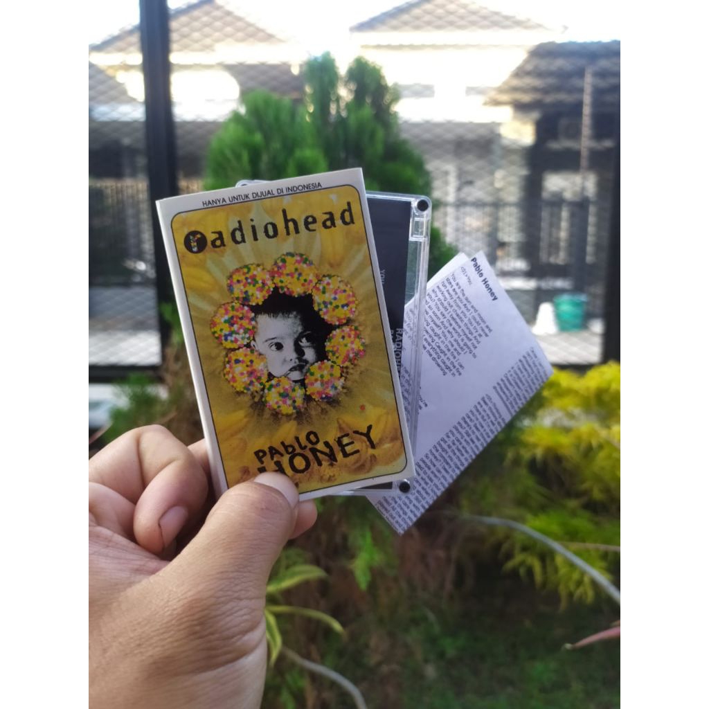 KASET RADIOHEAD PABLO HONEY LENGKAP LIRIK ORI