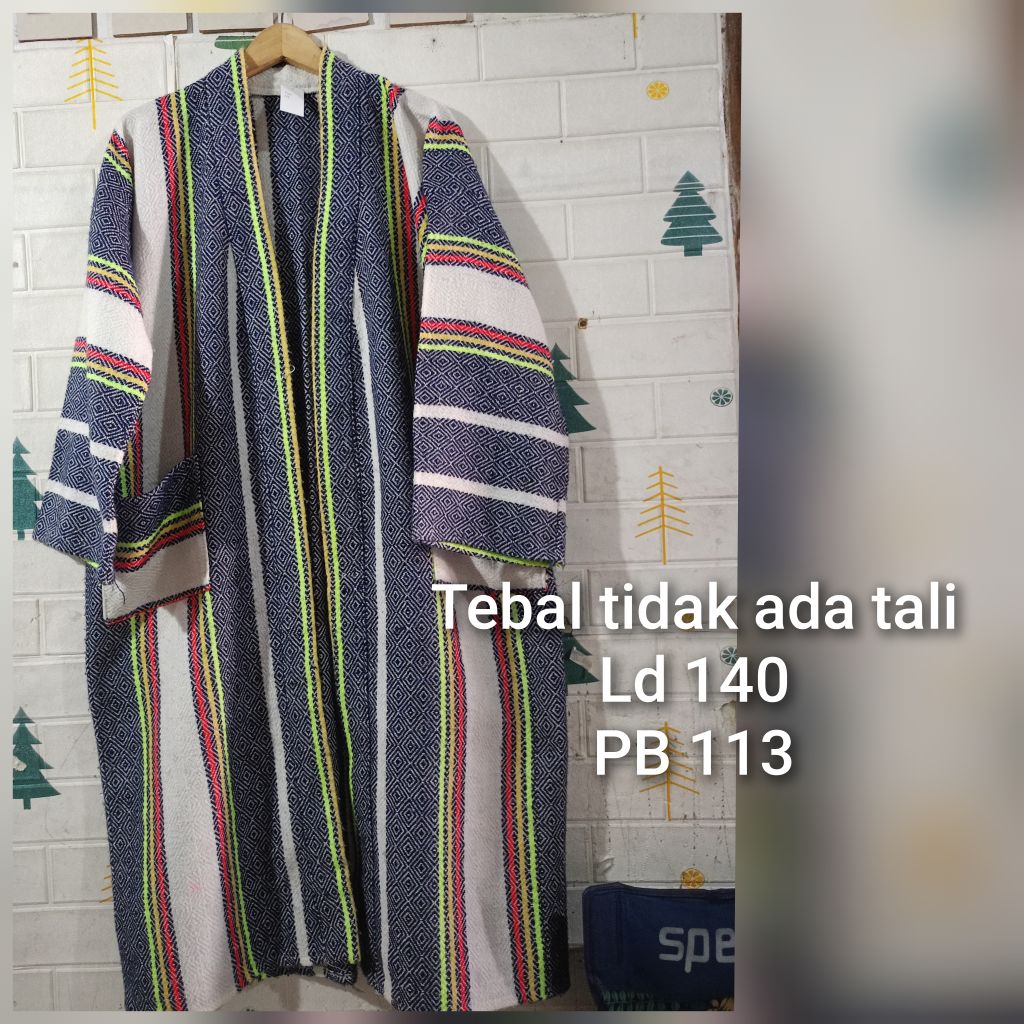 gendongan/perlengkapan bayi/handuk