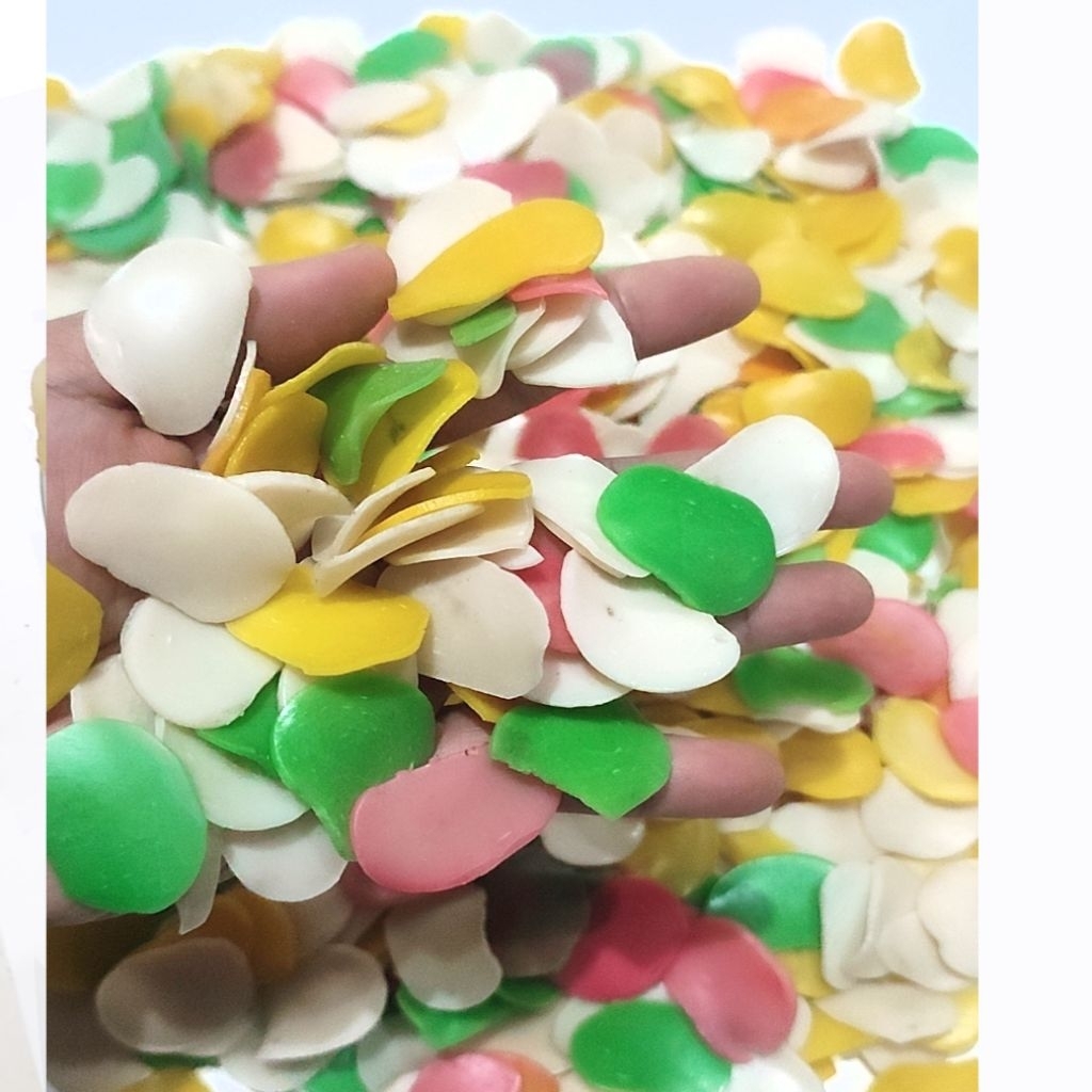 KERUPUK BAWANG WARNA WARNI MENTAH KERUPUK SEBLAK WARNA WARNI MENTAH SIAP GORENG ENAK RENYAH GURIH NI