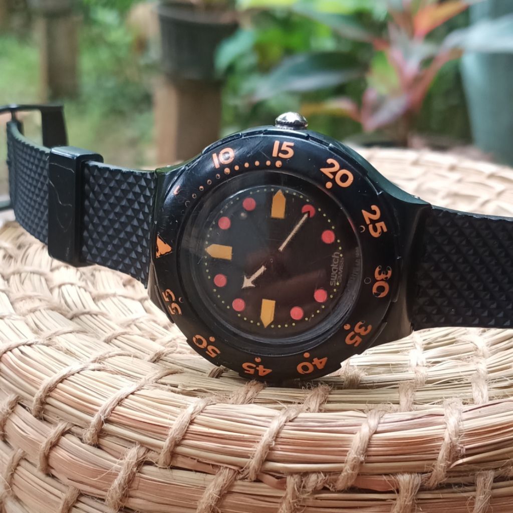 Swatch Scuba Black Preloved
