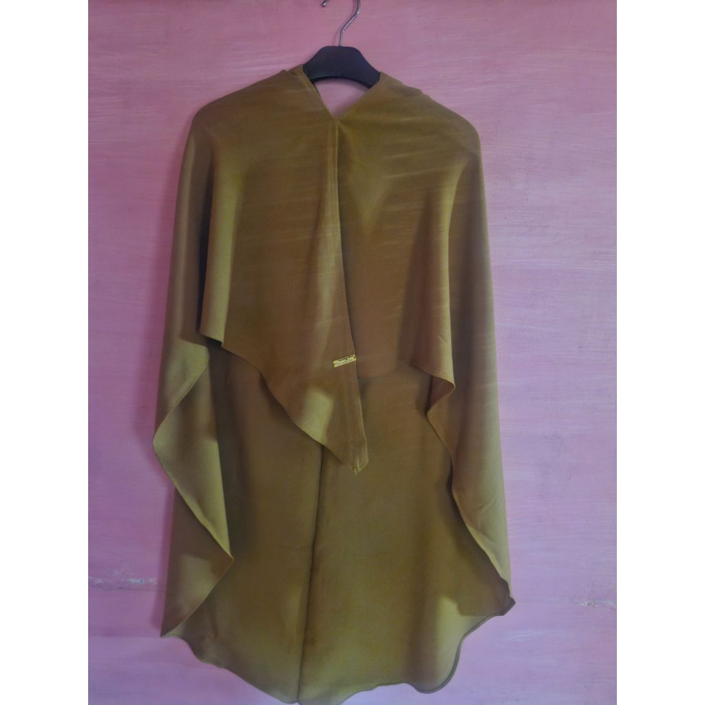 preloved hijab MOSLEM DAILY