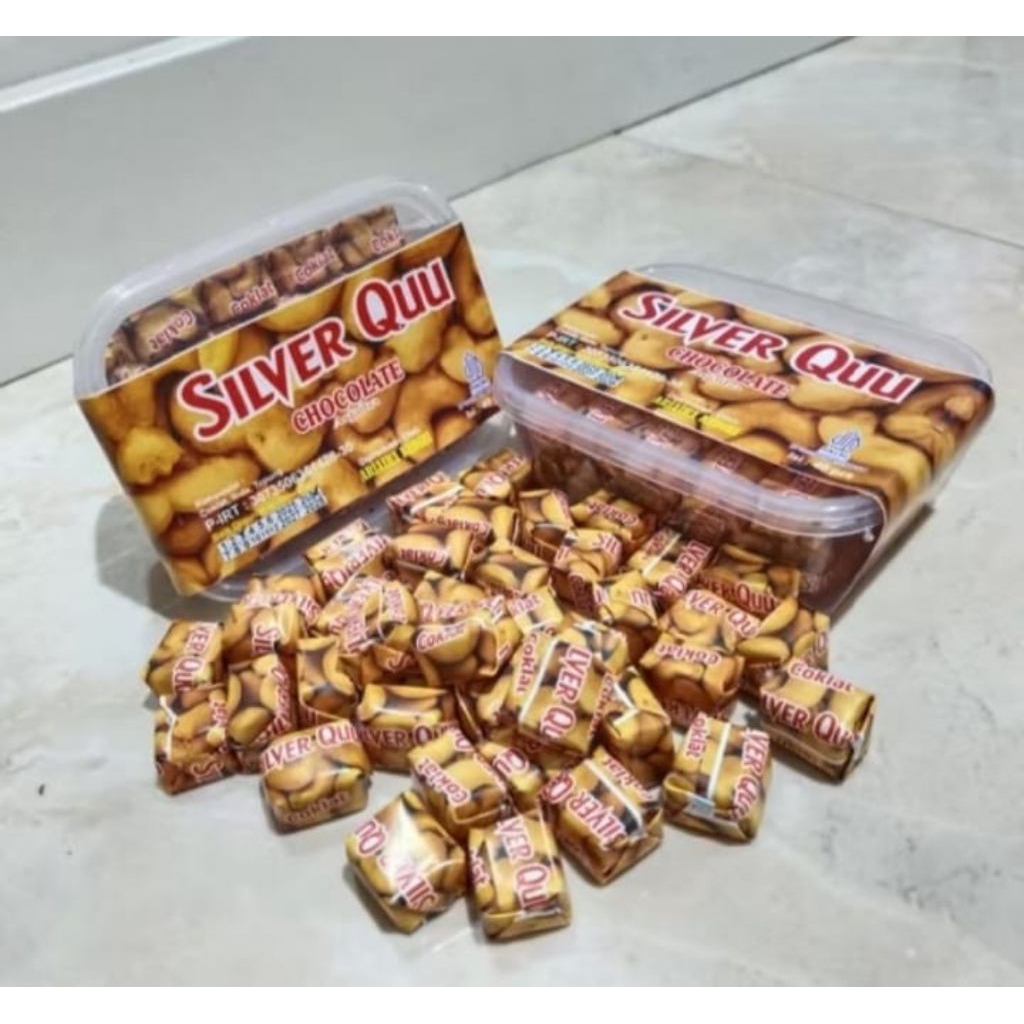 

1 PAKET 3 BOX COKLAT CUBE SILVER QUU ISI 40 PCS / COKLAT KUBUS COKLAT 1 BOX ISI 40 PCS