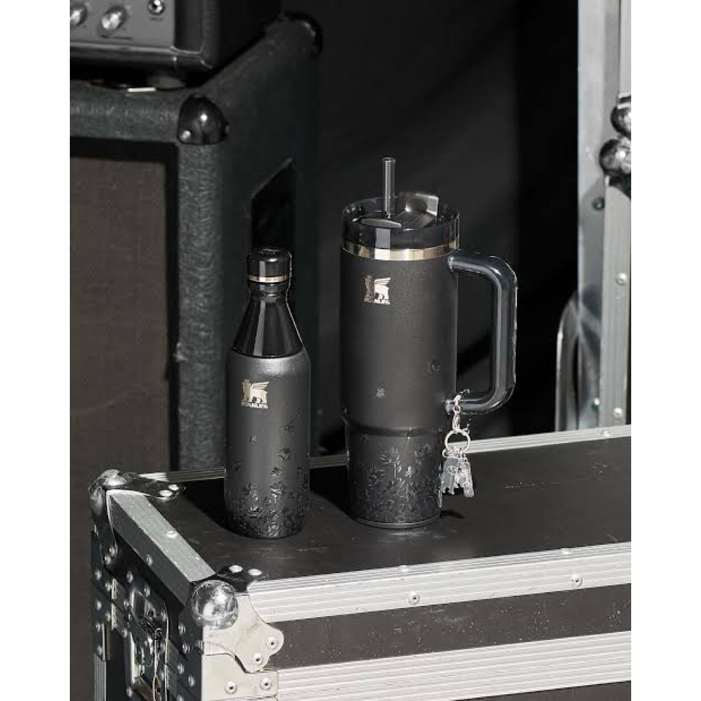 Stanley 1913 x JENNIE / Botol Minum Tumbler Stanley x Jennie Blackpink