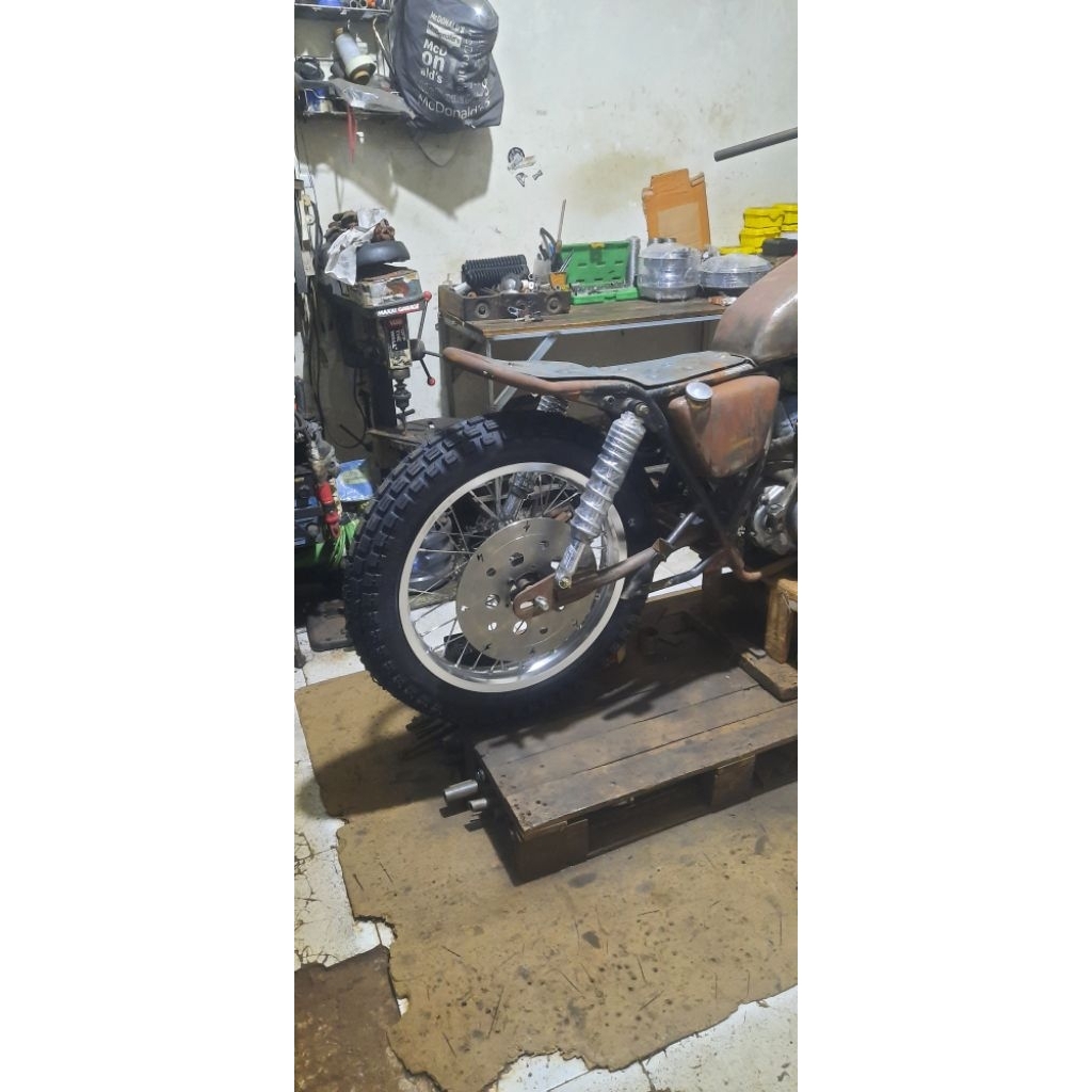 piringan cakram scorpio custom uk300mm