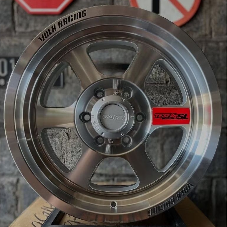 velg racing R17 VOLKRAYS TE37 XT JF LUXURY velg ring 17 lebar 8 ET 0 Pajero fortuner triton hilux