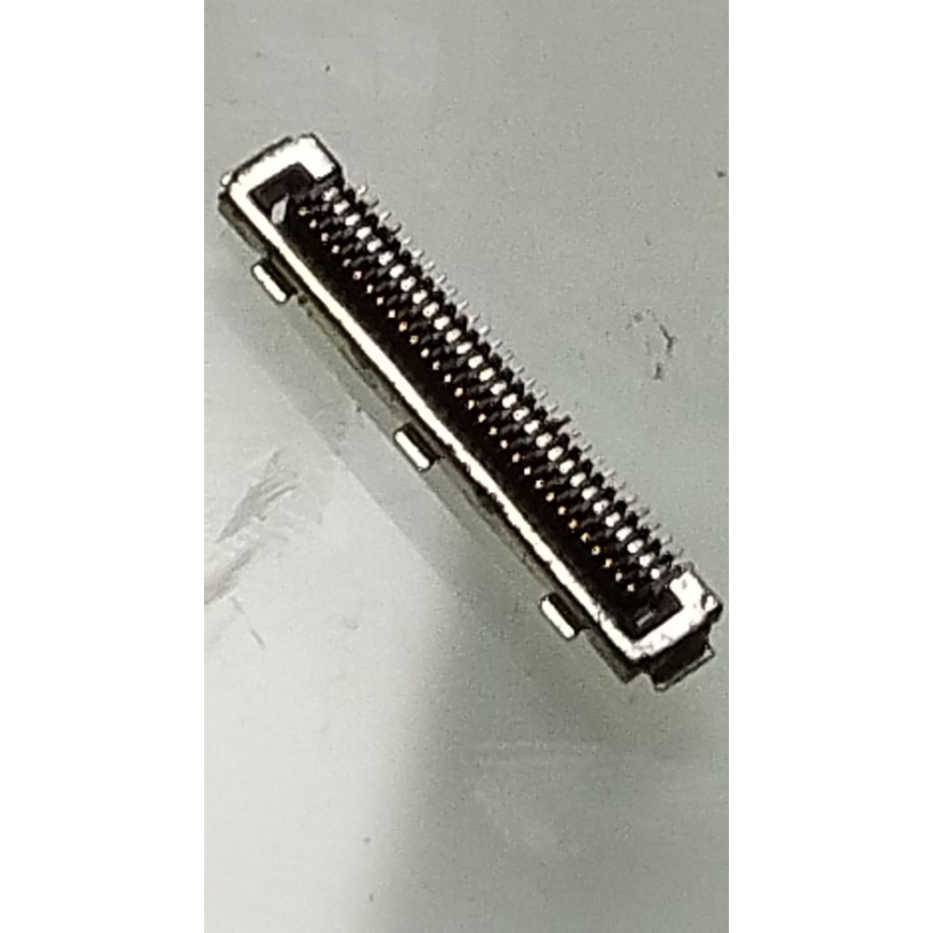 Soket LCD Leptop PIN 32 JARAK 0.5 mm COPOTAN