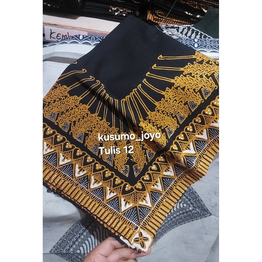 Udeng Batik Tulis Ikat Kepala