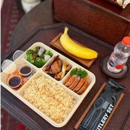 Gourmet Delight Premium Paket kode 23