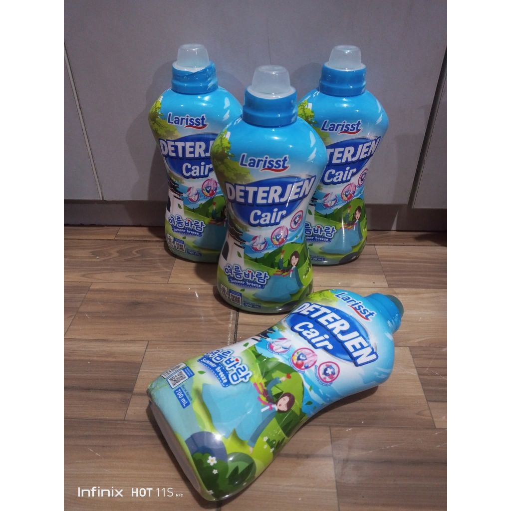 Detergen larisst cair / Detergen larisst botol / detergen pencuci pakaian