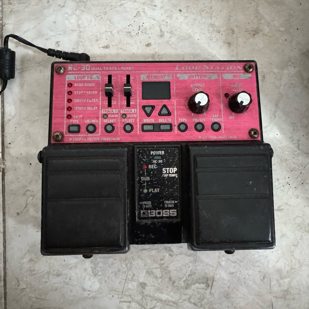 Efek Looper Boss RC 30 bukan Boss RC 300 Second Bekas