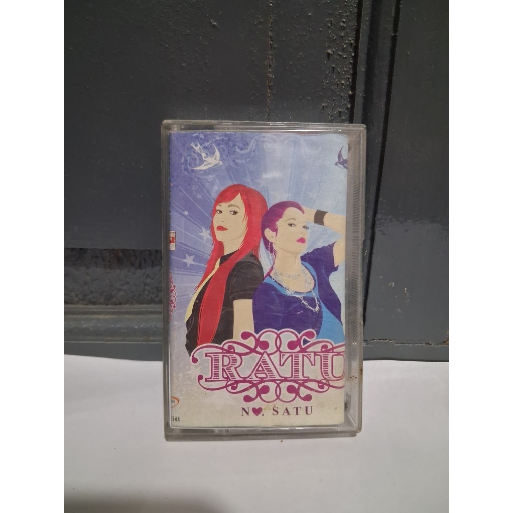 Kaset pita RATU "no satu"