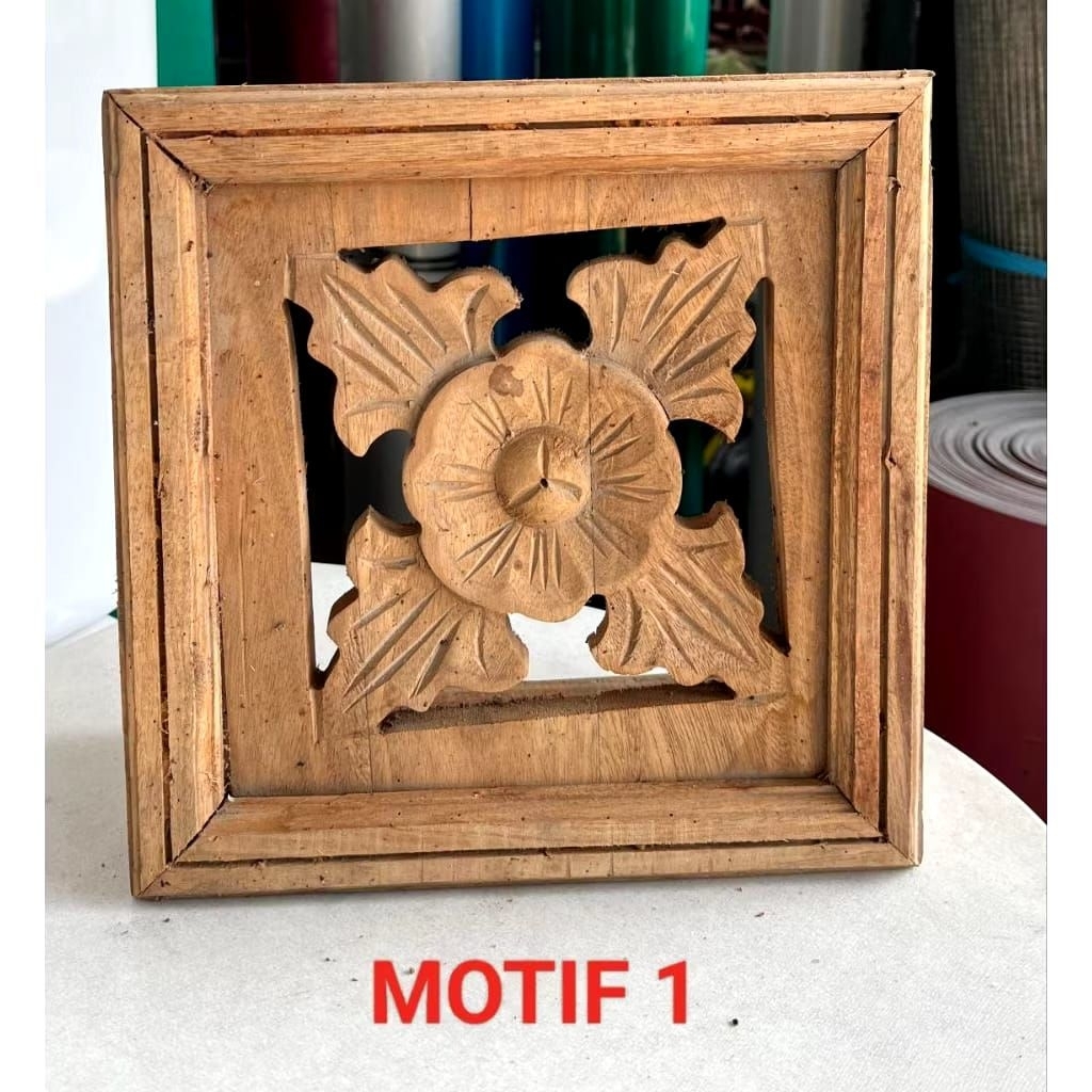 Loster kayu motif / loster kayu ukir jepara / angin-angin rumah