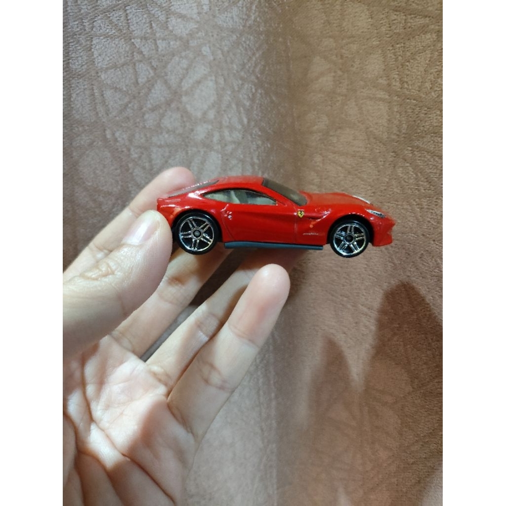 Hot Wheels Ferrari F12berlinetta