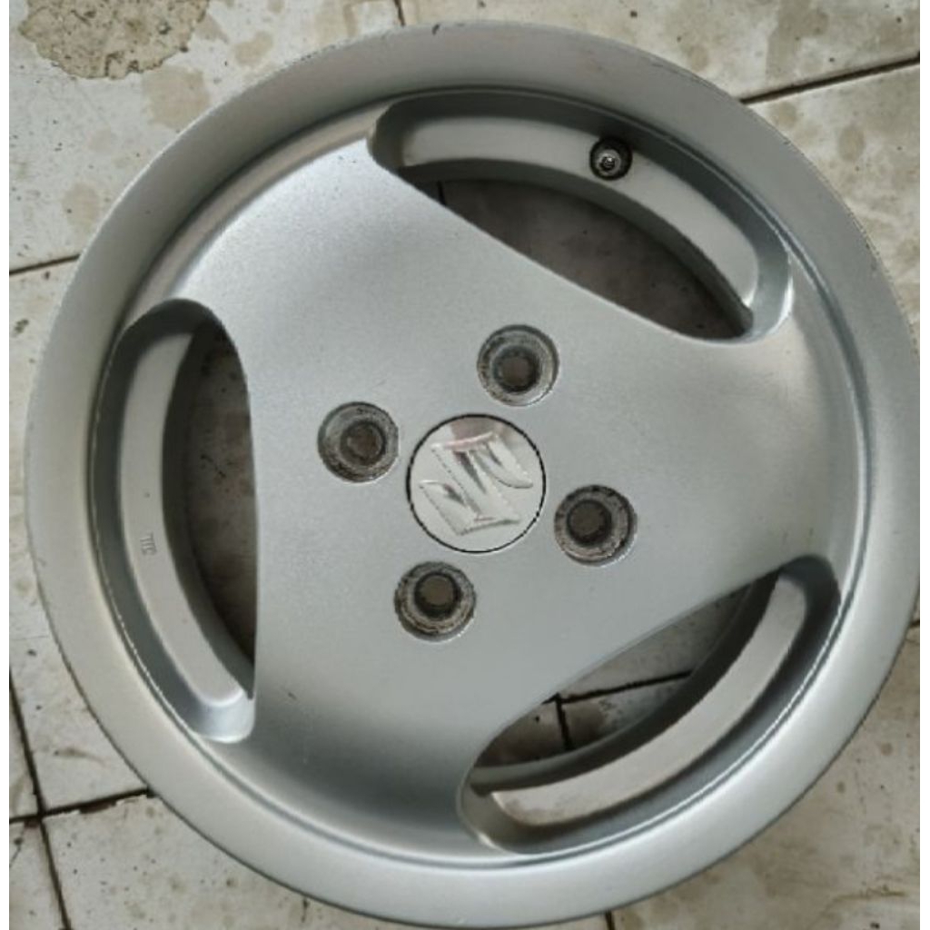 4 velg R13 pcd 114 suzuki futura carry ss realvan dolak estem aminity angkot