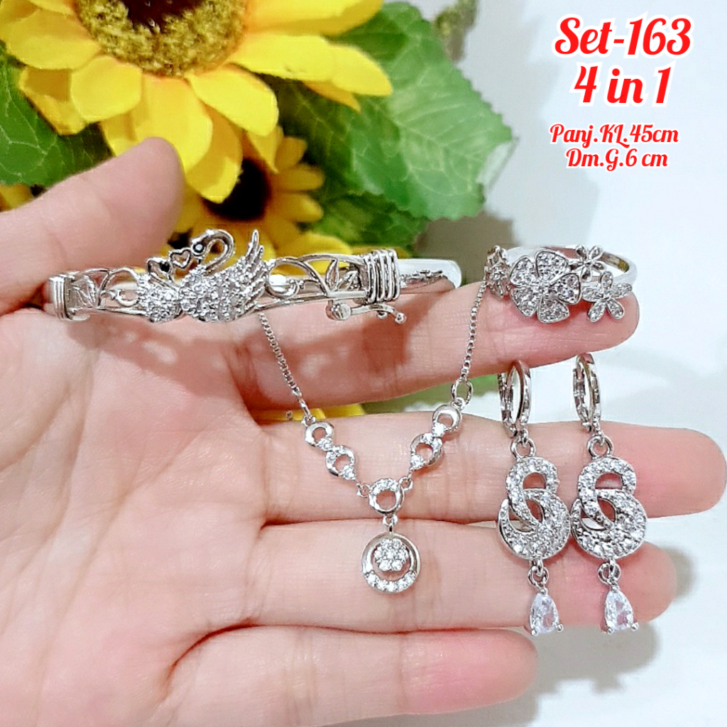 SET PERHIASAN KALUNG ANTING GELANG ANGSA DAN CINCIN DEWASA XUPING AKSESORIS/SET-163