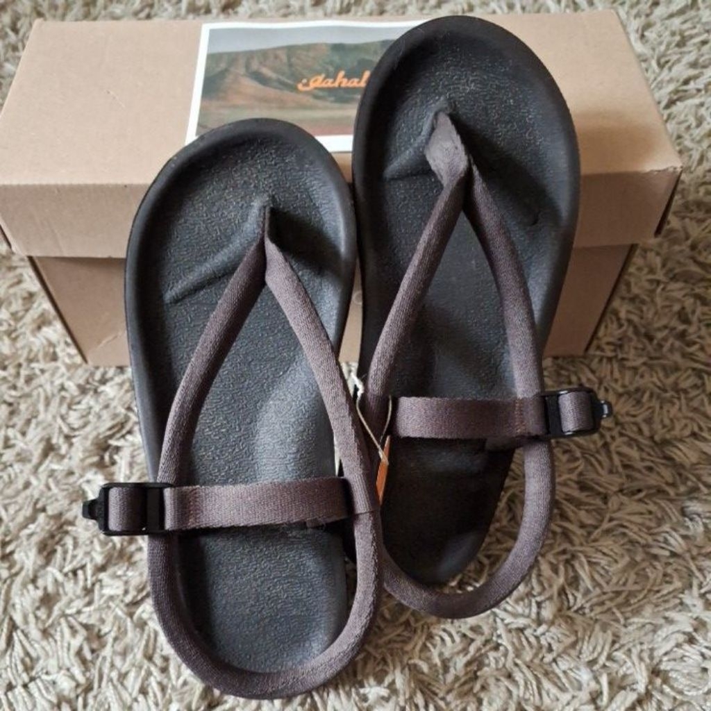 Sandal Gahalu Wakatobi Preloved