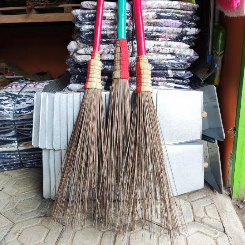 Sapu Lidi Halaman sapu Lidi  Sapu Lidi Premium Sapu Lidi Gagang Bambu Sapu Lidi Gagang Panjang