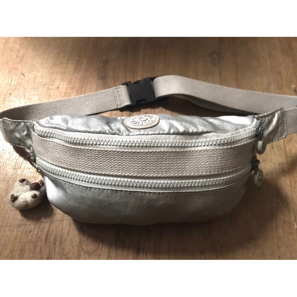 tas pinggang waist bag travel kipling dynamic silver original preloved