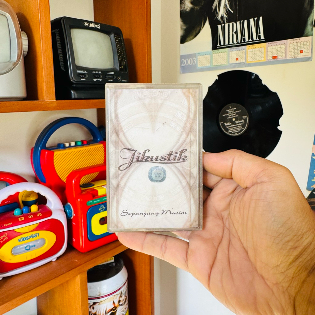 Kaset Pita / Tape / Walkman Jikustik Sepanjang Musim Original 100% Berfungsi / Tested Indonesia Luar