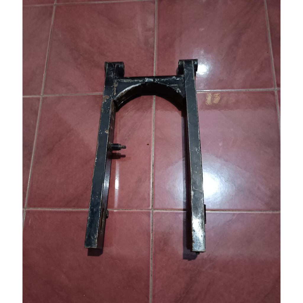 Swing Arm Supit Yamaha Fiz R Original