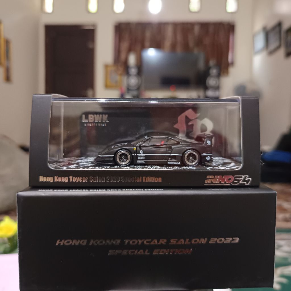Inno64 Lbwk F40 Hong Kong Toycar salon 2023 special edition unseal mulus