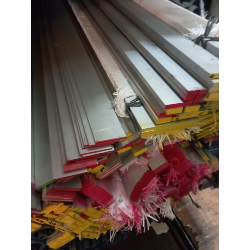 Plat Strip Alumunium Tebal 4mm x 30mm x 500mm Alumunium