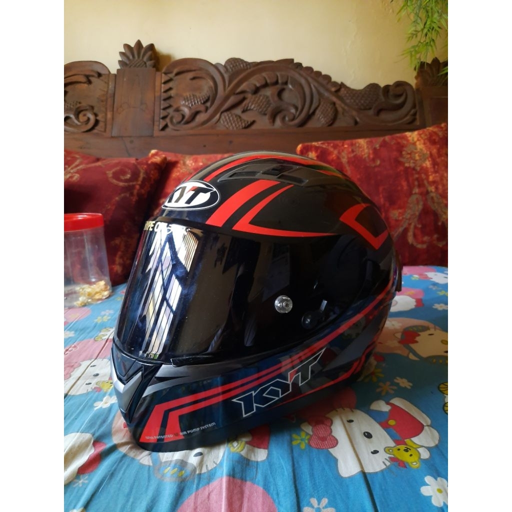helm fullface KYT vendetta 2