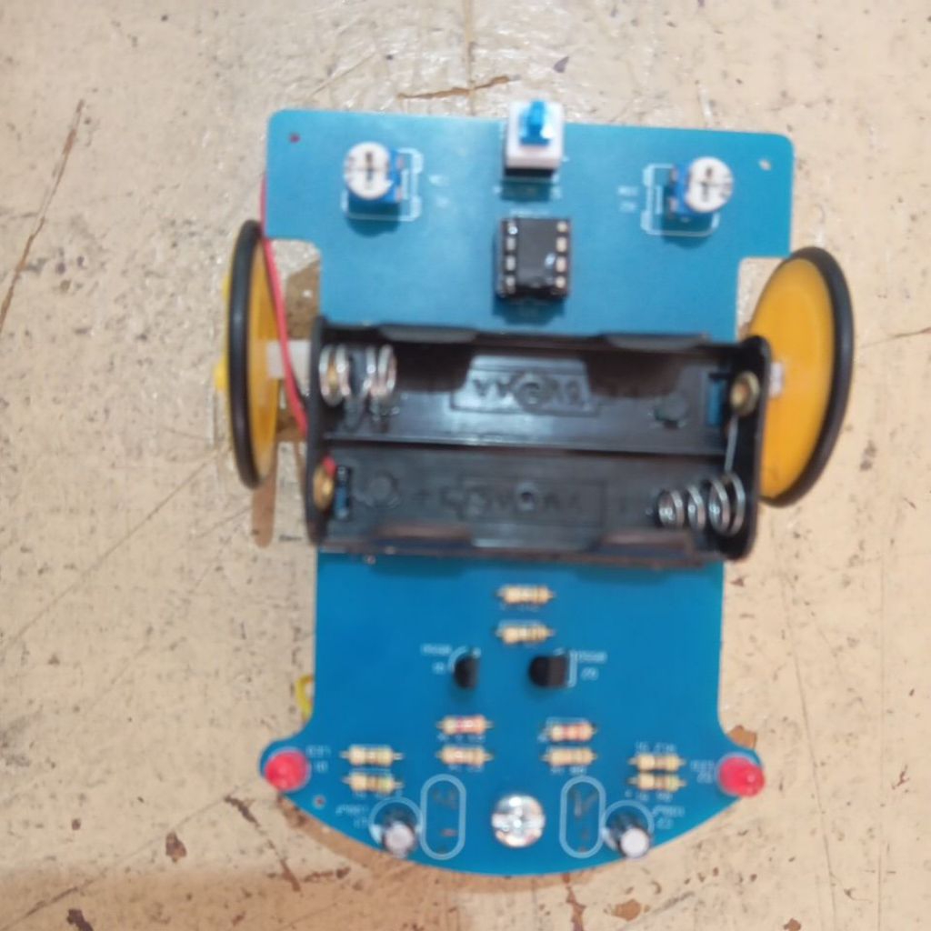 Kit Robot Line Follower