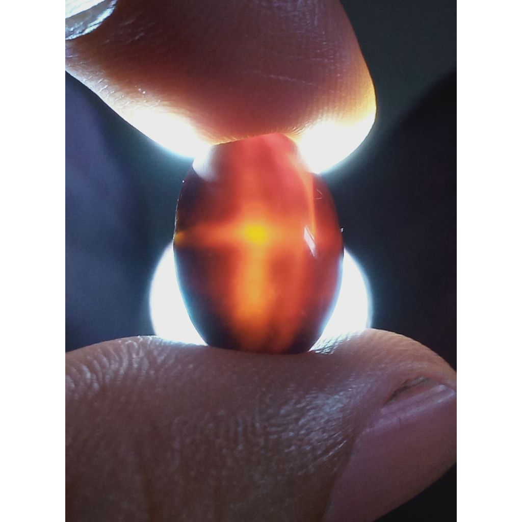 Batu Kristal Hitam Tapak Jalak Antik