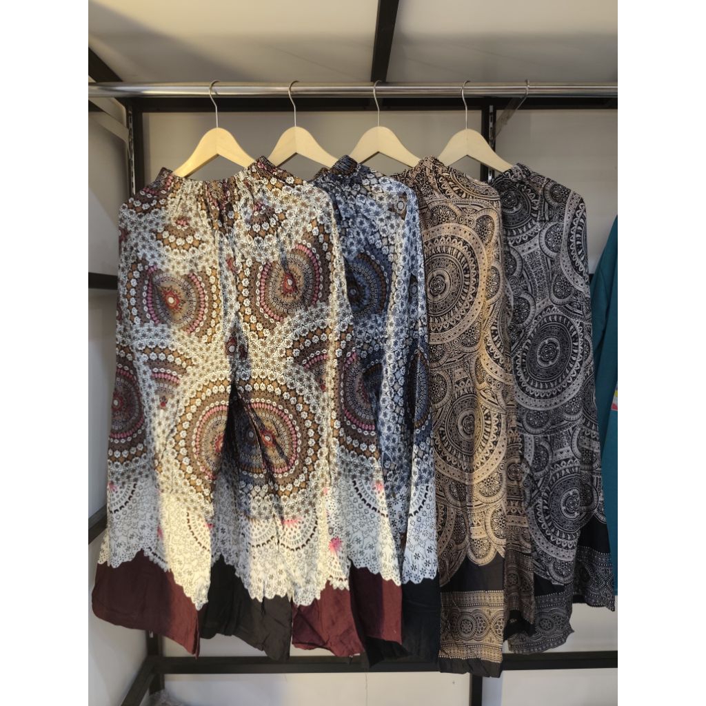 celana kulot plisket motif bunga/ celana rayon motif