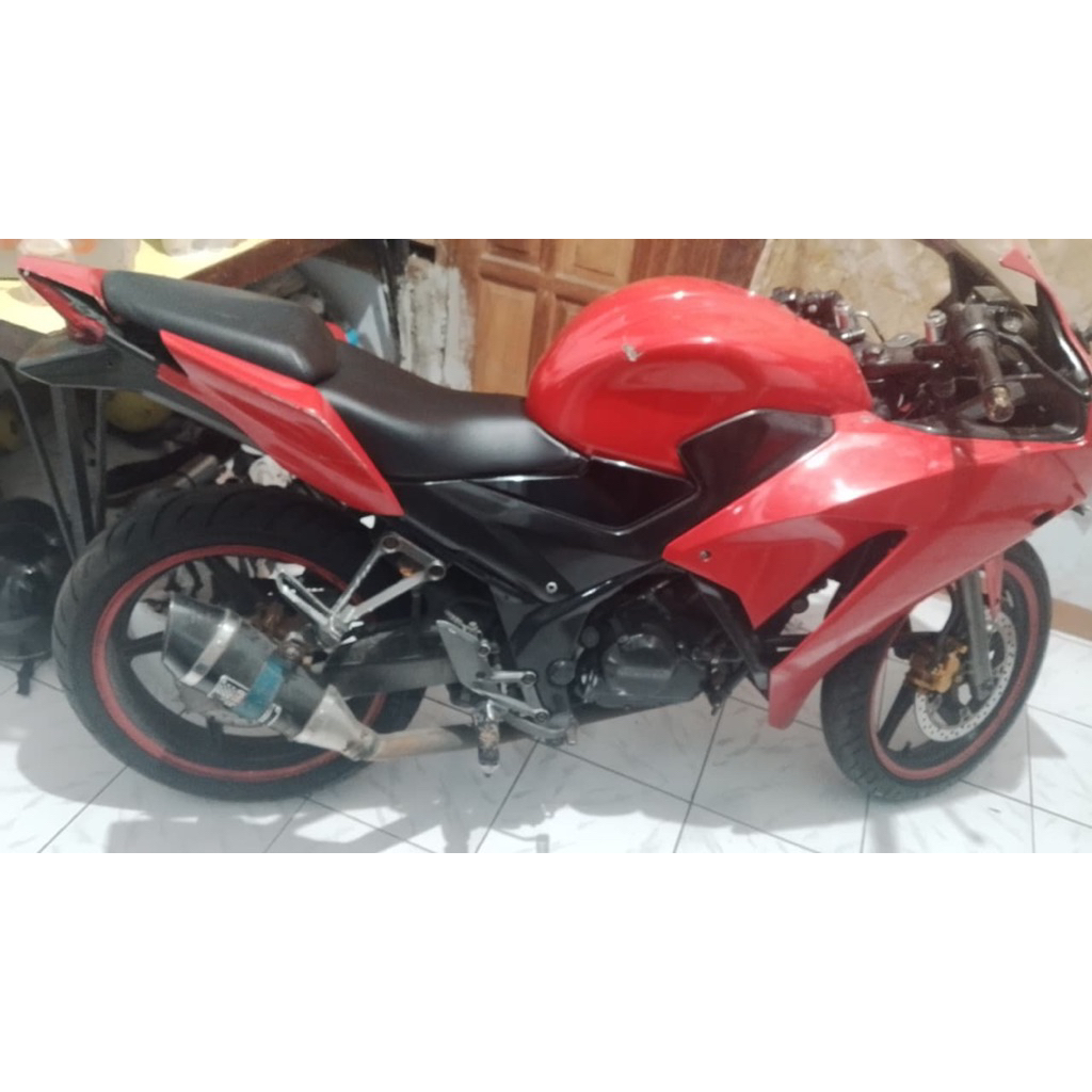 motor CBR bekas dijual murah