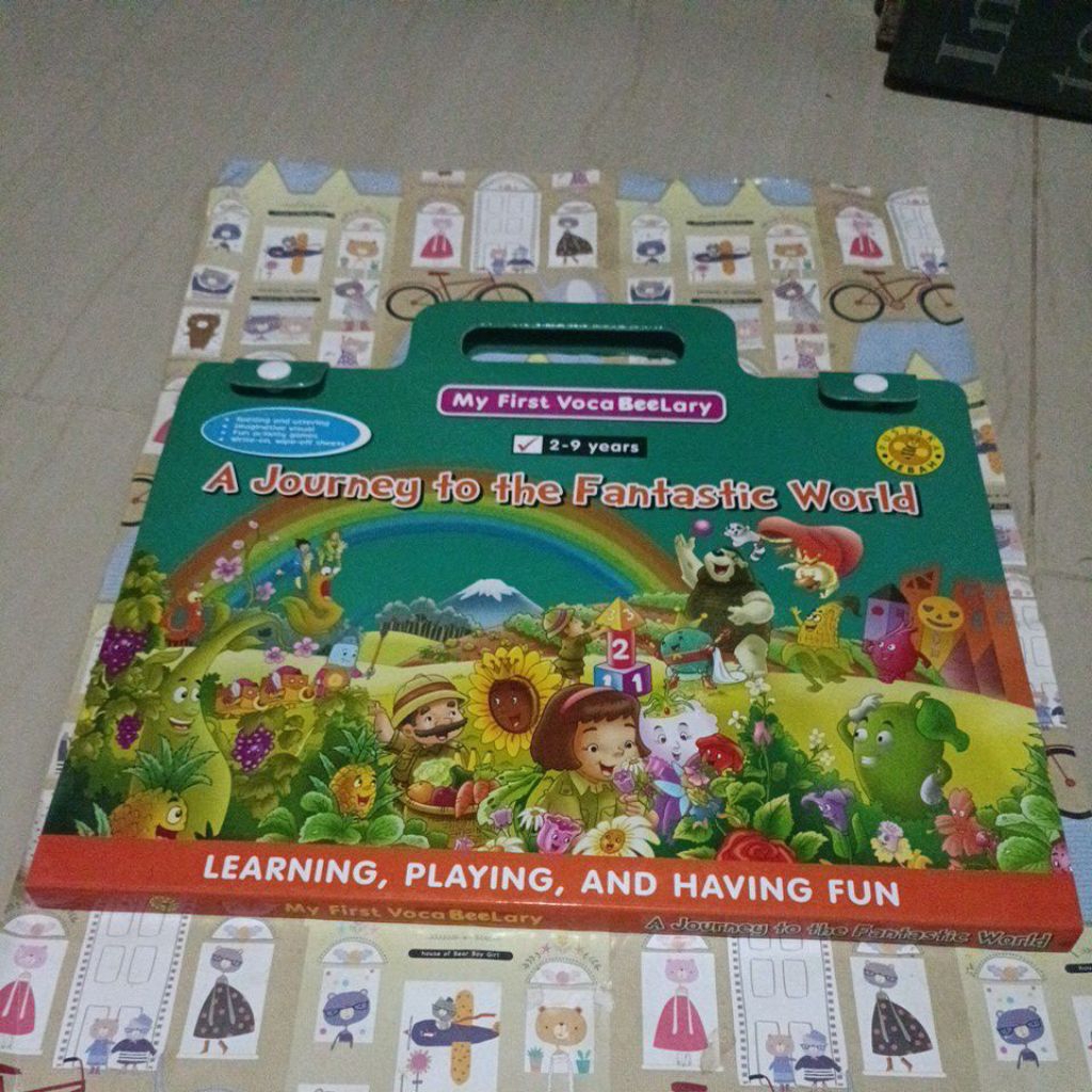 Buku My First VocaBeelary ( Model Lipat ) - A journey to the Fantastic world