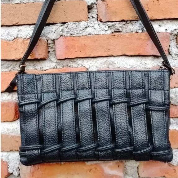 Tas anyam Kulit Asli