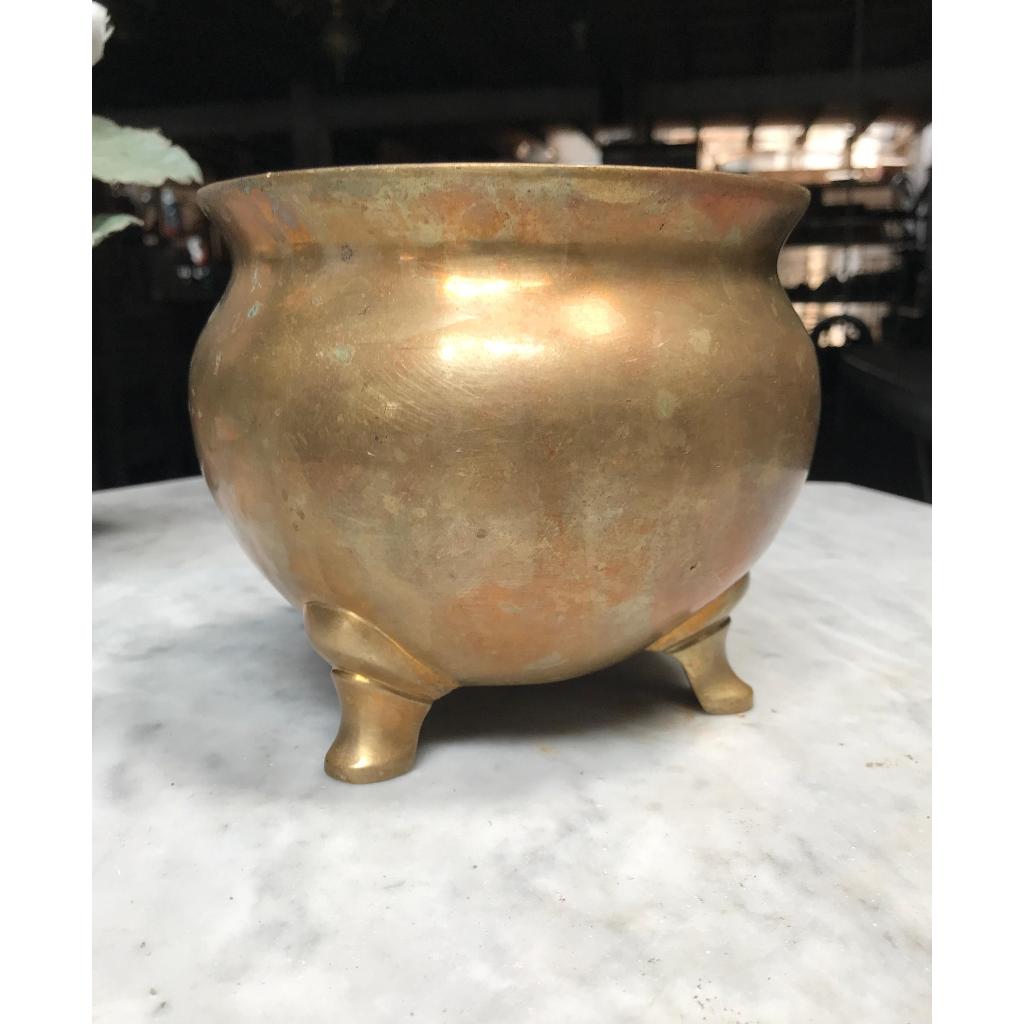 Tempolong/Bokor kaki kuningan lawas tebal